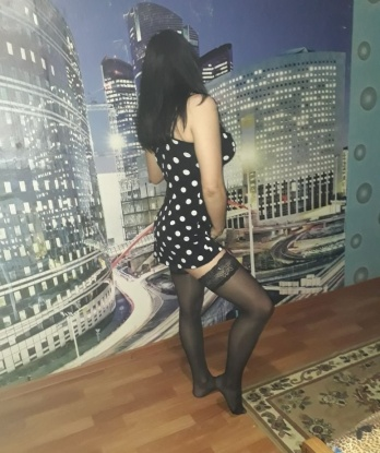 Эксклюзивная милашка с неповторимым обаянием приглашает в гости для незабываемых встреч. Позволь себе окунуться в атмосферу наслаждения и горячих страстей вместе со мной. 14088, 32 года